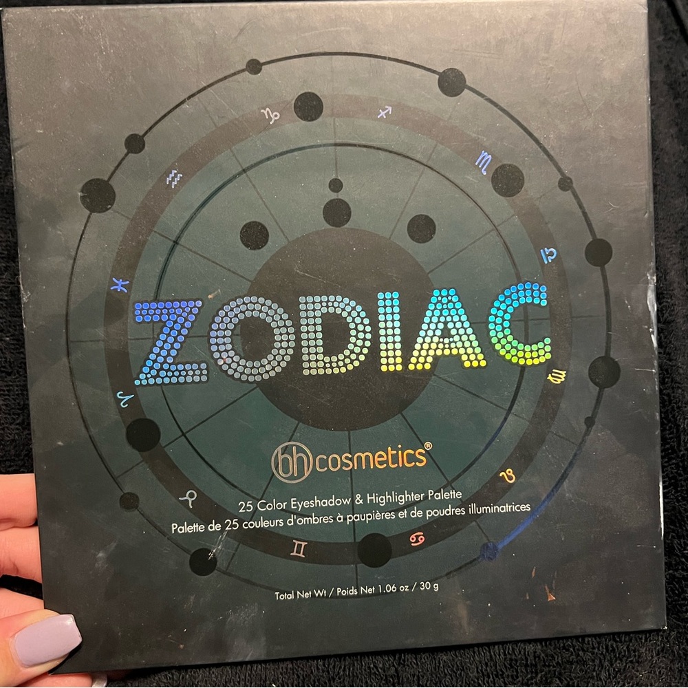 BH Cosmetics Zodiac Eyeshadow Palette - Picture 2 of 2